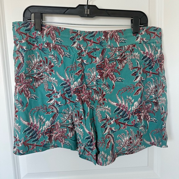 LOFT Drawstring Shorts - Picture 3 of 5